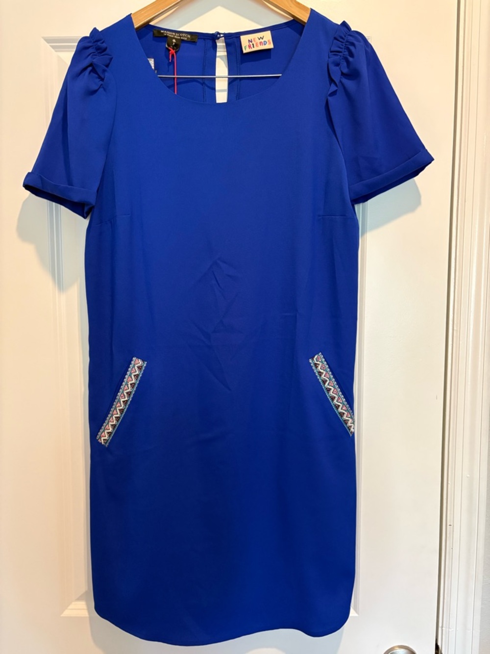 NWT Maison Scotch New Friends Blue Short Sleeve Shift Dress w/ Pocket Trim